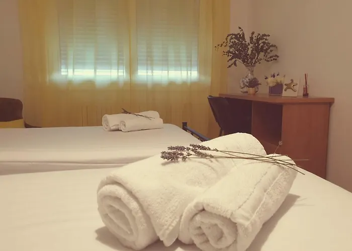 公寓 Rua Dos Concheiros, 7 *