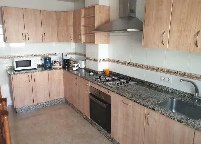 Rua Dos Concheiros, 7 *